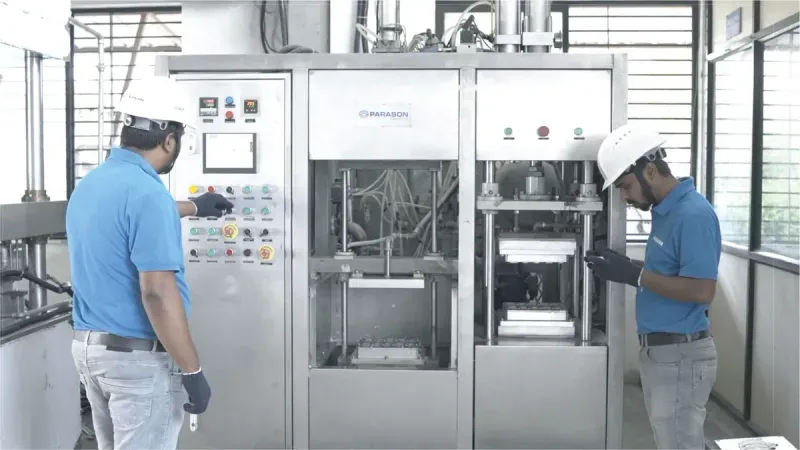 Instalação da Parason na Índia — fabricante de máquinas de pratos de bagaço com desenvolvimento de novos produtos NPD