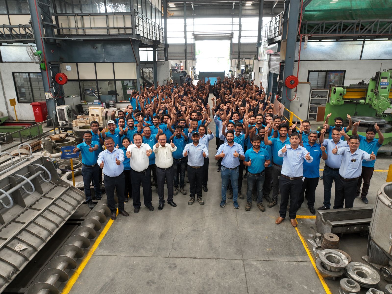 Local de trabalho e equipe Parason 3